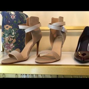Joe’s tan strappy heels